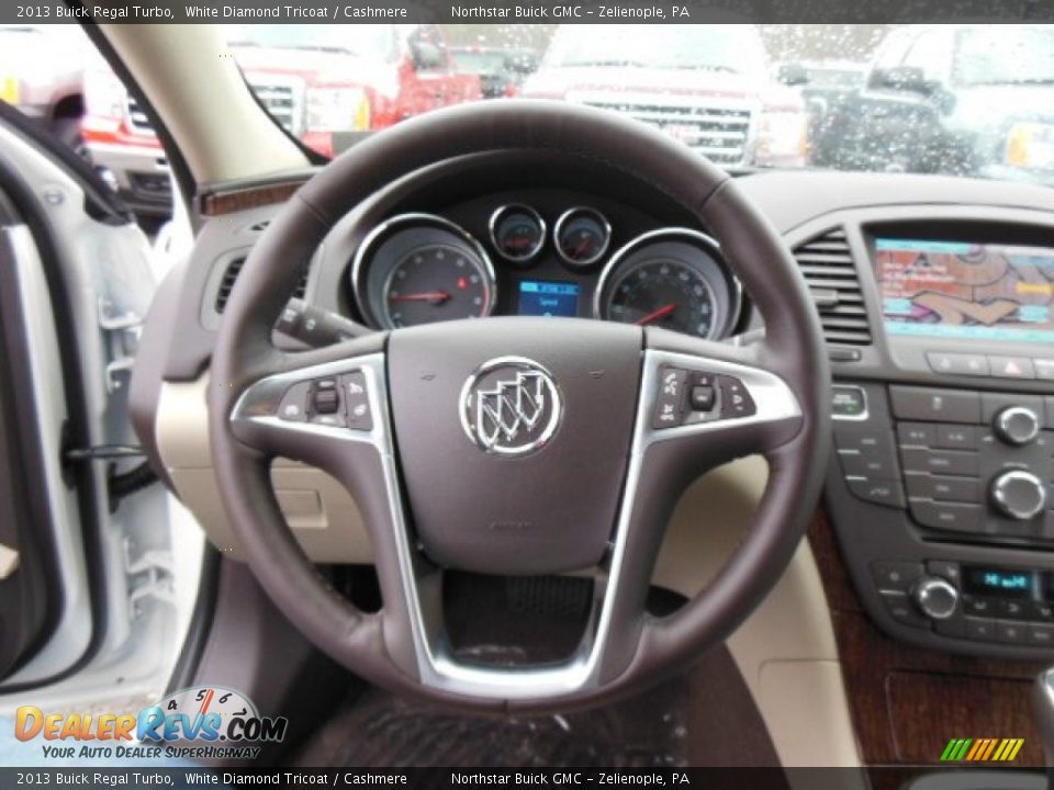 2013 Buick Regal Turbo White Diamond Tricoat / Cashmere Photo #18