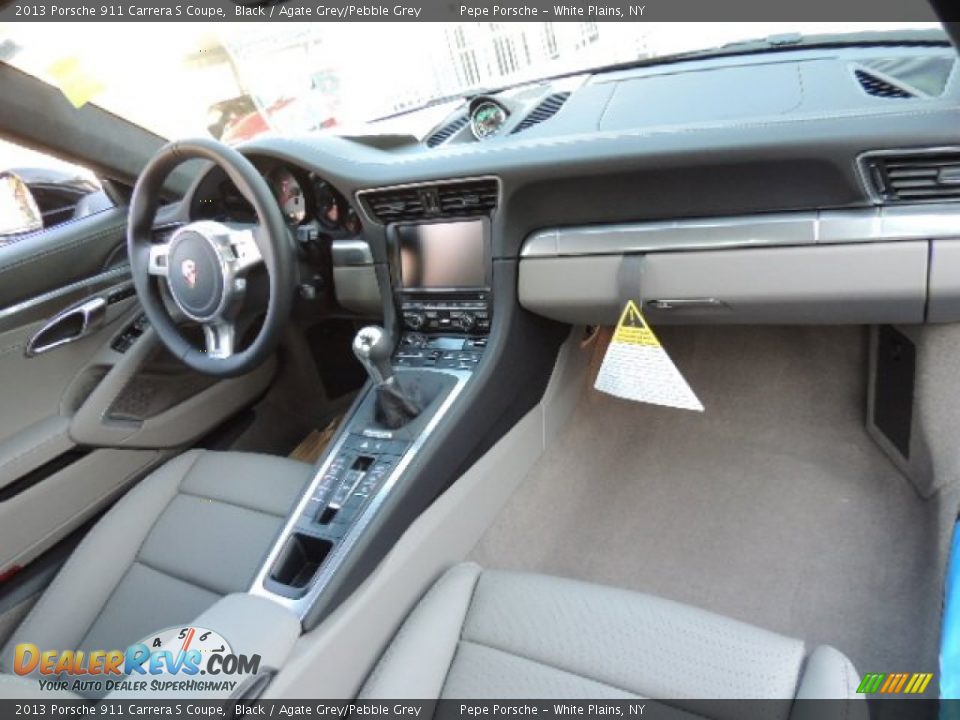 Dashboard of 2013 Porsche 911 Carrera S Coupe Photo #14