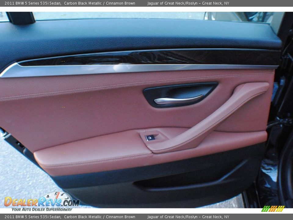 2011 BMW 5 Series 535i Sedan Carbon Black Metallic / Cinnamon Brown Photo #15