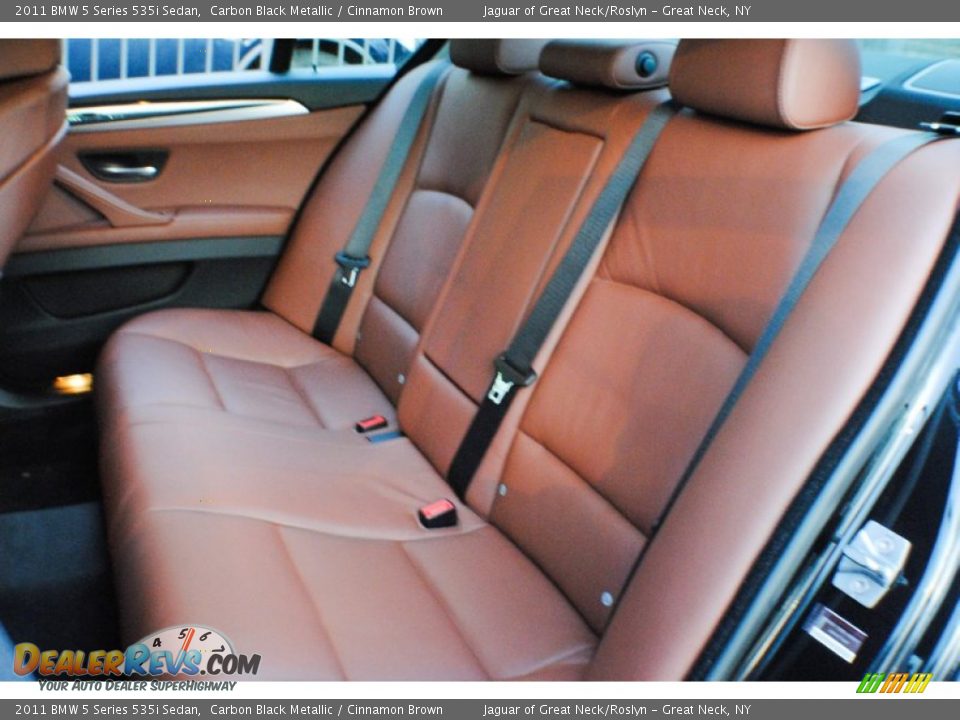 2011 BMW 5 Series 535i Sedan Carbon Black Metallic / Cinnamon Brown Photo #16