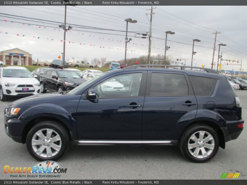 Cosmic Blue Metallic 2013 Mitsubishi Outlander SE Photo #2