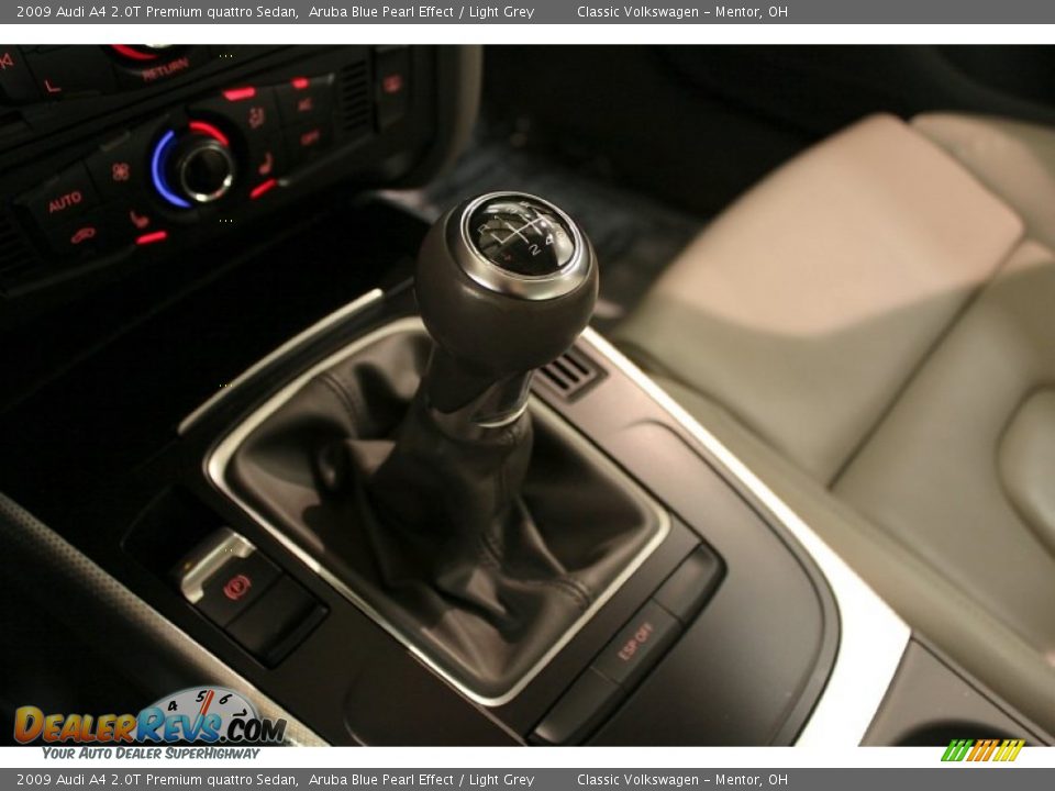 2009 Audi A4 2.0T Premium quattro Sedan Aruba Blue Pearl Effect / Light Grey Photo #24