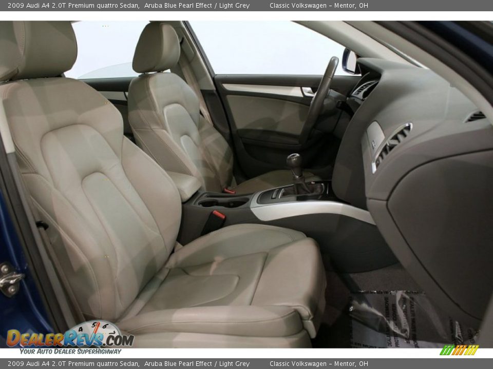 2009 Audi A4 2.0T Premium quattro Sedan Aruba Blue Pearl Effect / Light Grey Photo #27