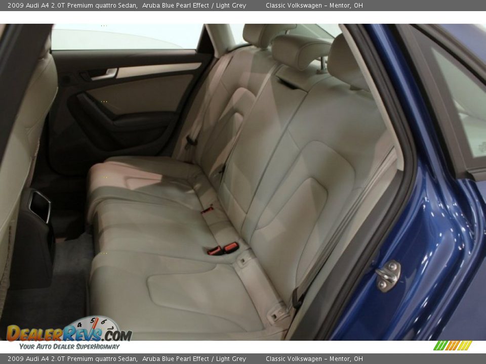 2009 Audi A4 2.0T Premium quattro Sedan Aruba Blue Pearl Effect / Light Grey Photo #29