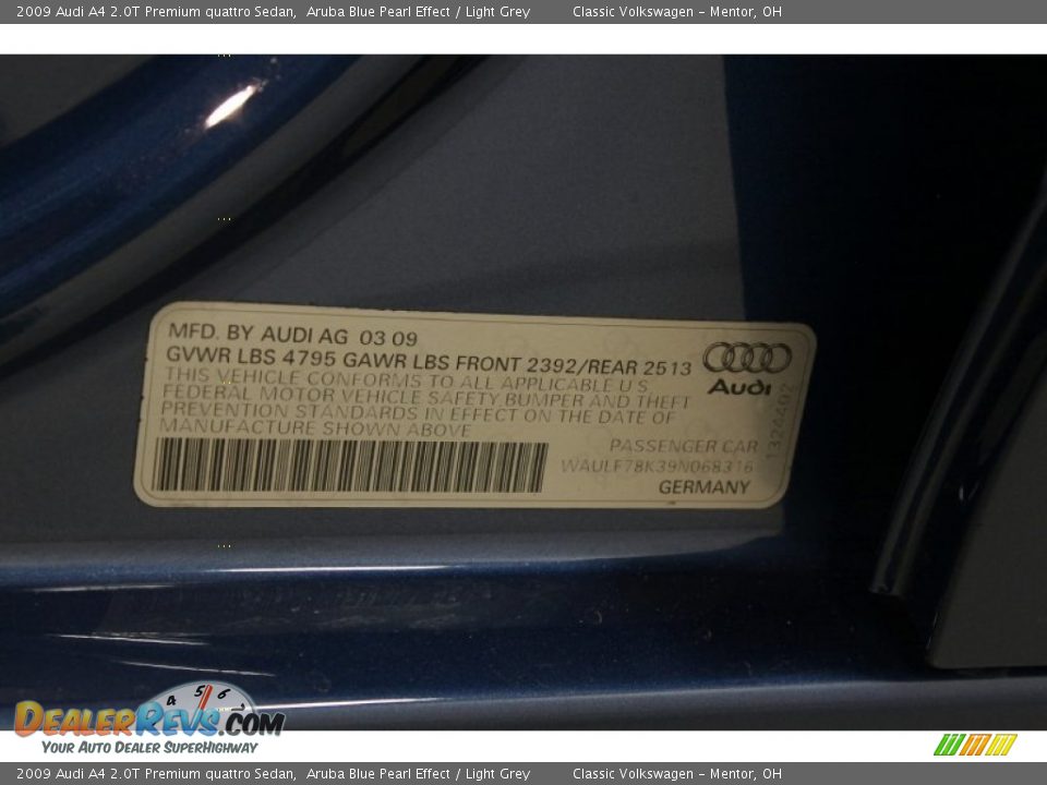 2009 Audi A4 2.0T Premium quattro Sedan Aruba Blue Pearl Effect / Light Grey Photo #36