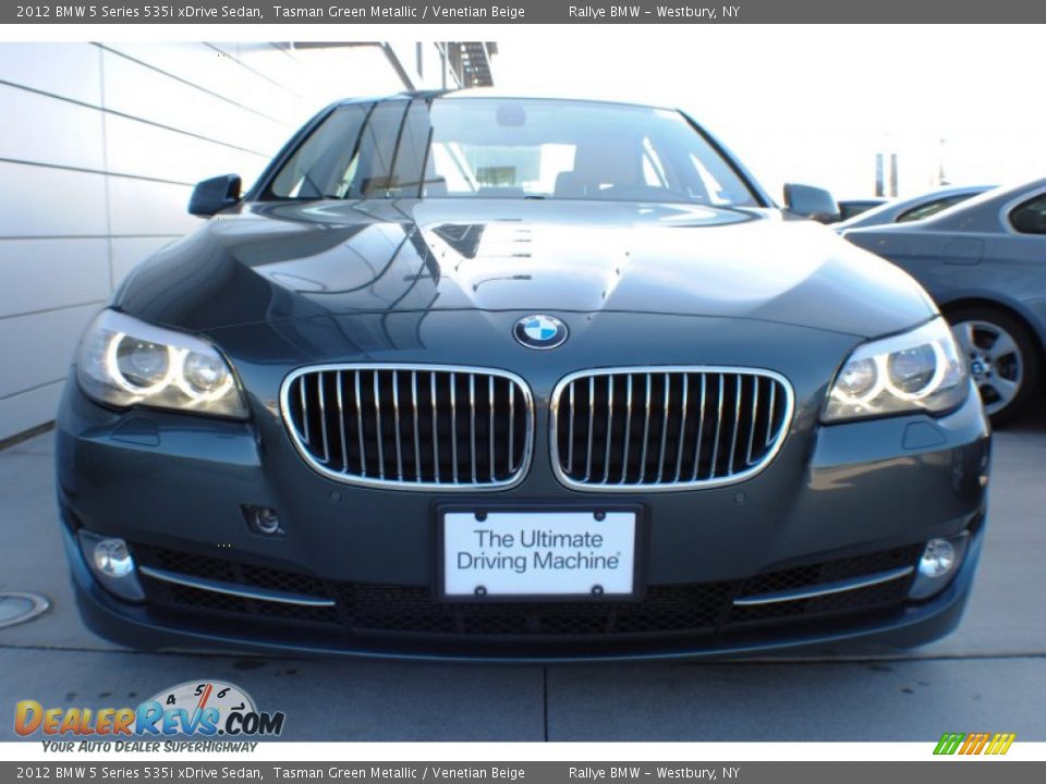 2012 BMW 5 Series 535i xDrive Sedan Tasman Green Metallic / Venetian Beige Photo #2