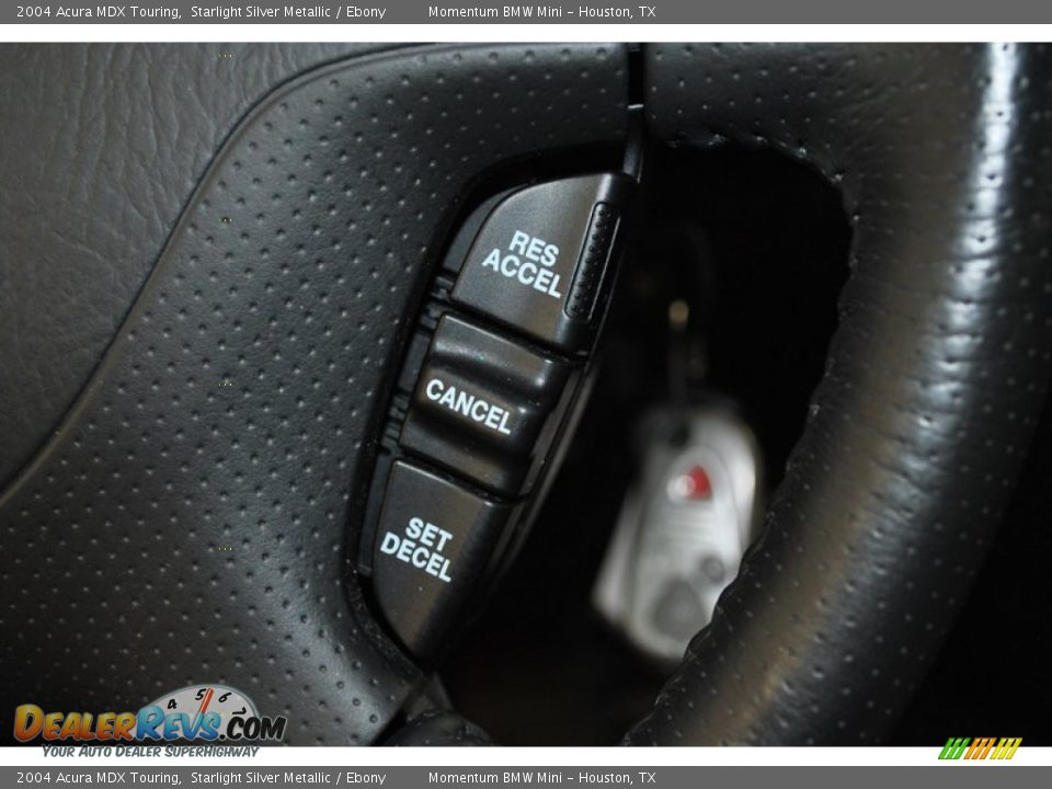 Controls of 2004 Acura MDX Touring Photo #30