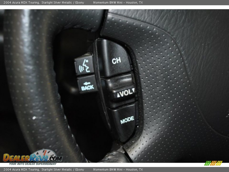 Controls of 2004 Acura MDX Touring Photo #31