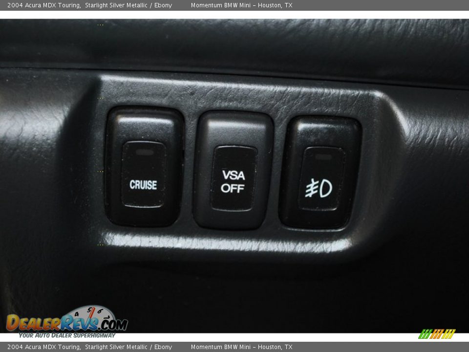 Controls of 2004 Acura MDX Touring Photo #32