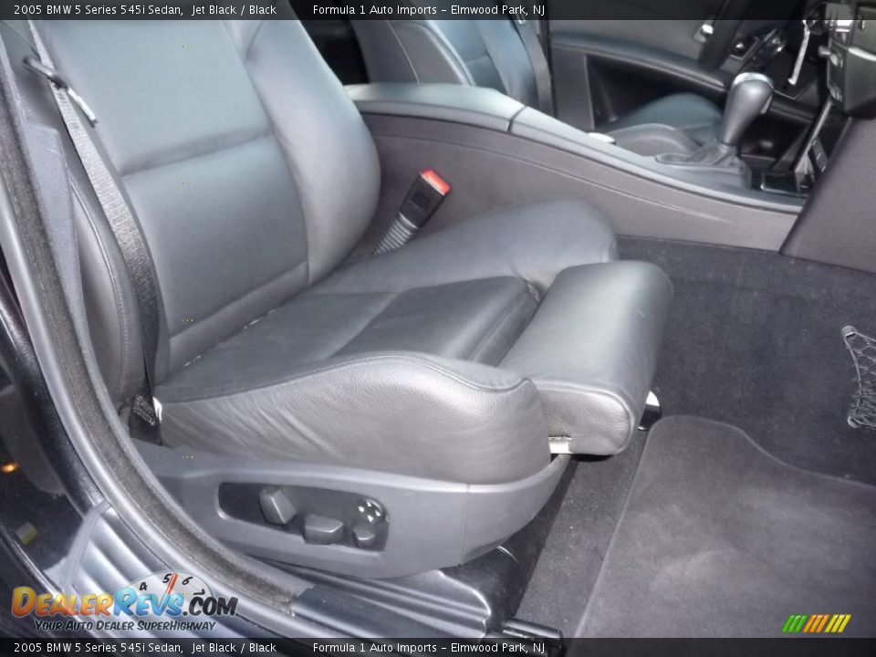 2005 BMW 5 Series 545i Sedan Jet Black / Black Photo #10