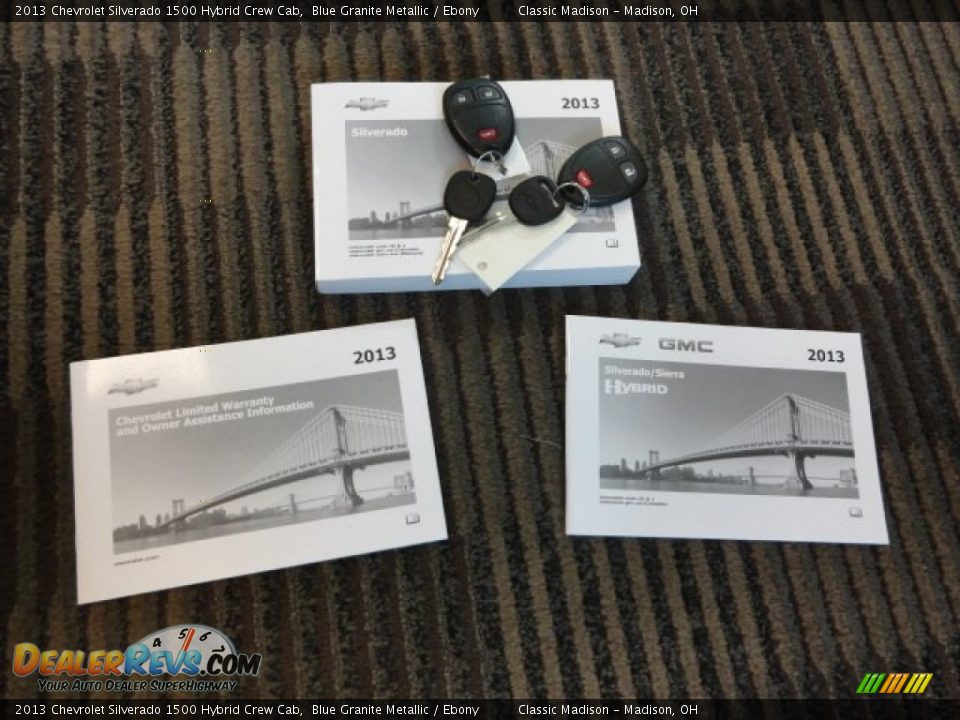 Books/Manuals of 2013 Chevrolet Silverado 1500 Hybrid Crew Cab Photo #17