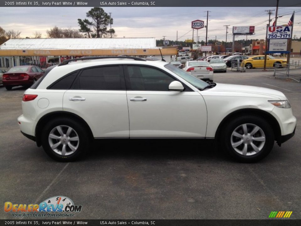2005 Infiniti FX 35 Ivory Pearl White / Willow Photo #3