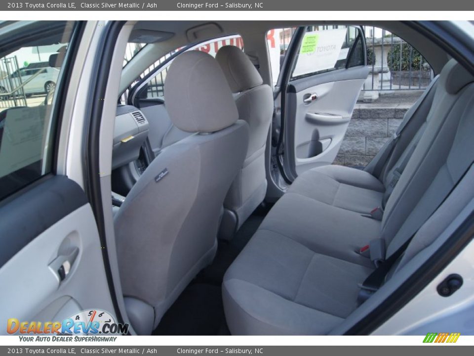 2013 Toyota Corolla LE Classic Silver Metallic / Ash Photo #12