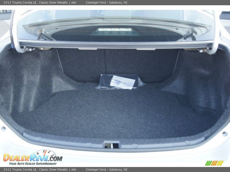 2013 Toyota Corolla LE Classic Silver Metallic / Ash Photo #13