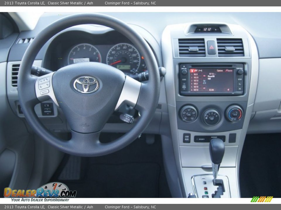 2013 Toyota Corolla LE Classic Silver Metallic / Ash Photo #21
