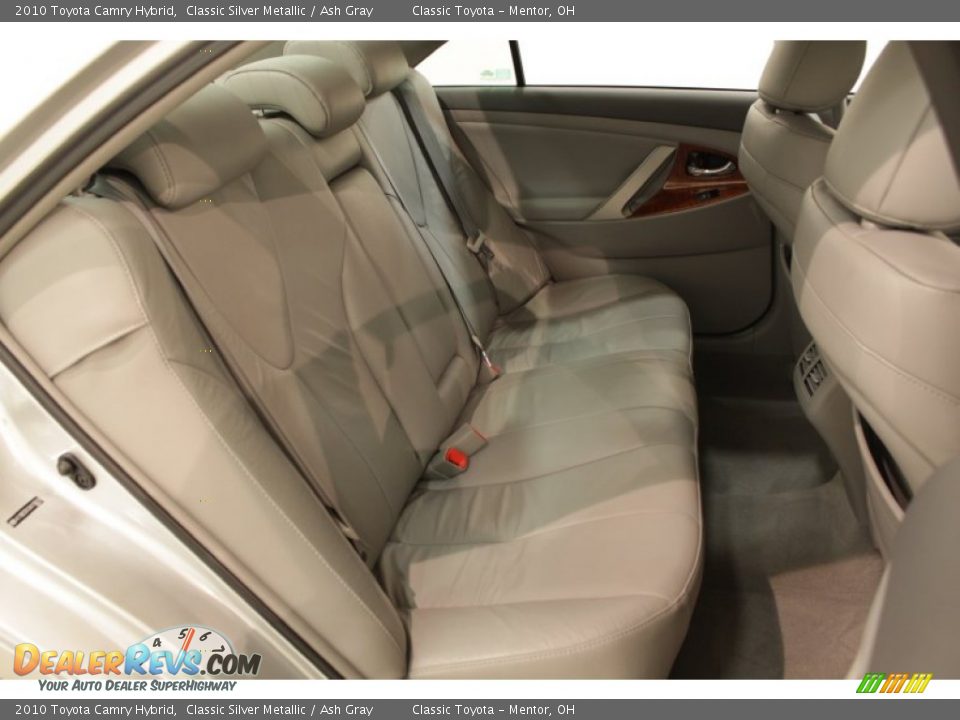 2010 Toyota Camry Hybrid Classic Silver Metallic / Ash Gray Photo #15