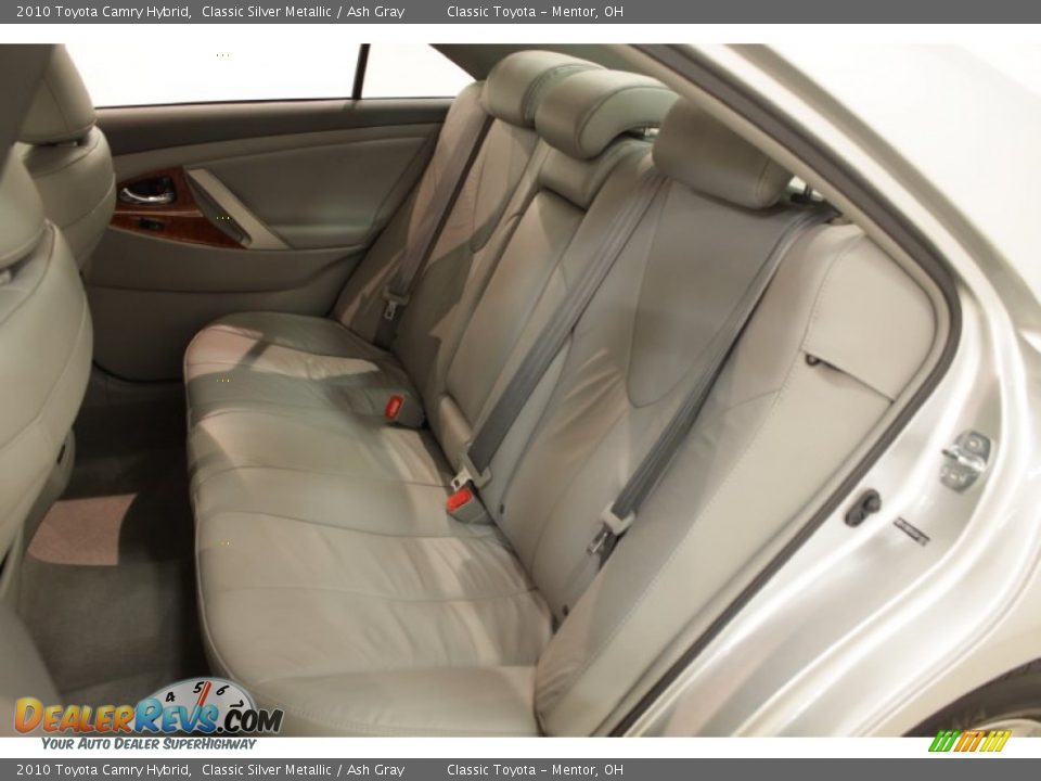 2010 Toyota Camry Hybrid Classic Silver Metallic / Ash Gray Photo #16
