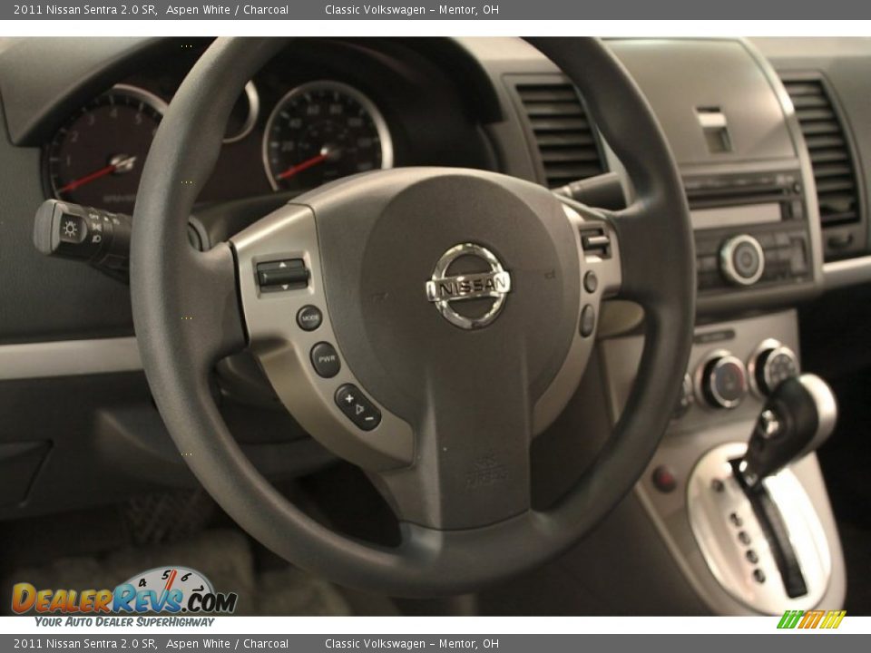 2011 Nissan Sentra 2.0 SR Aspen White / Charcoal Photo #7