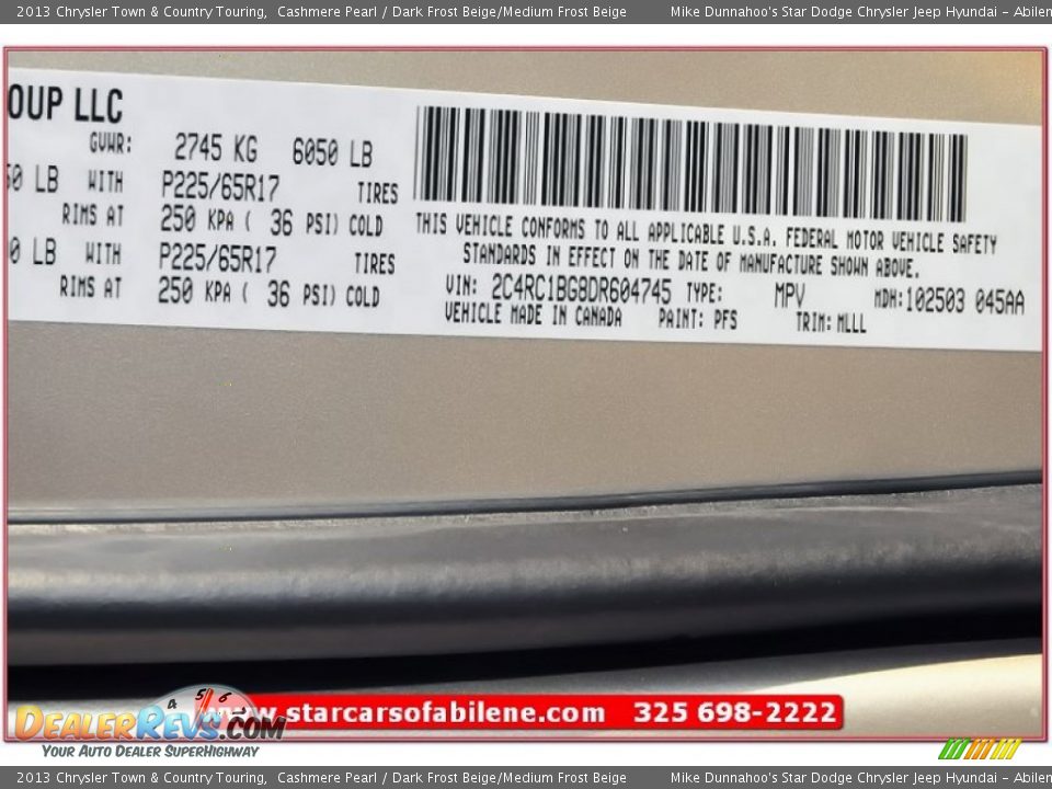 2013 Chrysler Town & Country Touring Cashmere Pearl / Dark Frost Beige/Medium Frost Beige Photo #11