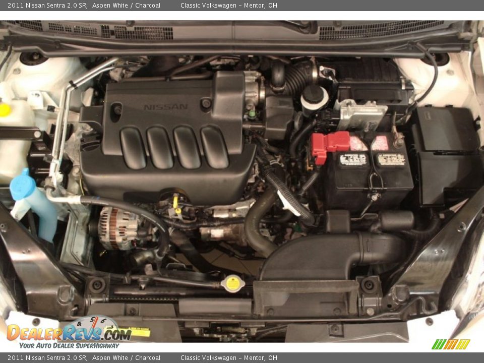 2011 Nissan Sentra 2.0 SR Aspen White / Charcoal Photo #17