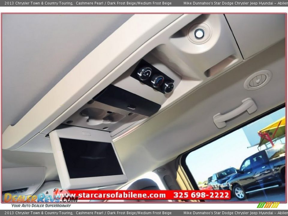 2013 Chrysler Town & Country Touring Cashmere Pearl / Dark Frost Beige/Medium Frost Beige Photo #20