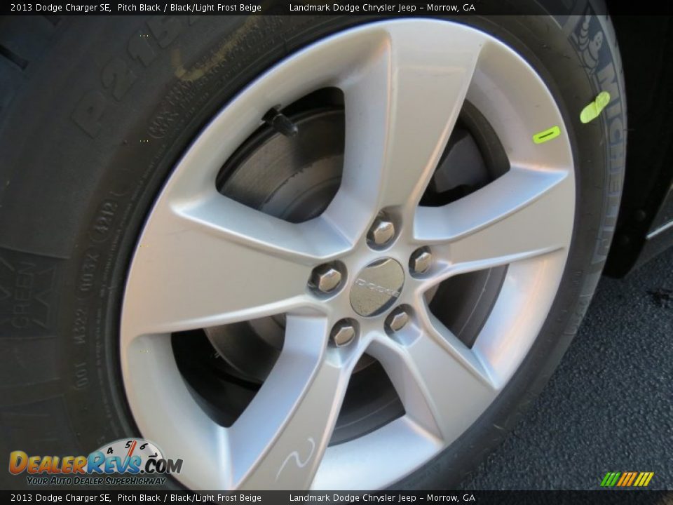 2013 Dodge Charger SE Pitch Black / Black/Light Frost Beige Photo #5