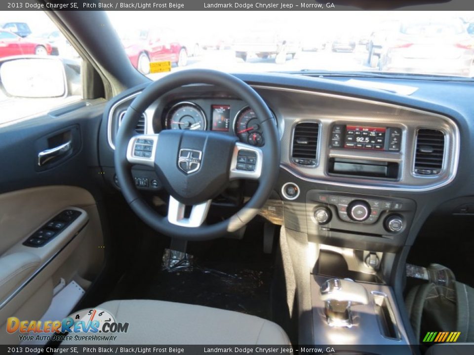 2013 Dodge Charger SE Pitch Black / Black/Light Frost Beige Photo #8