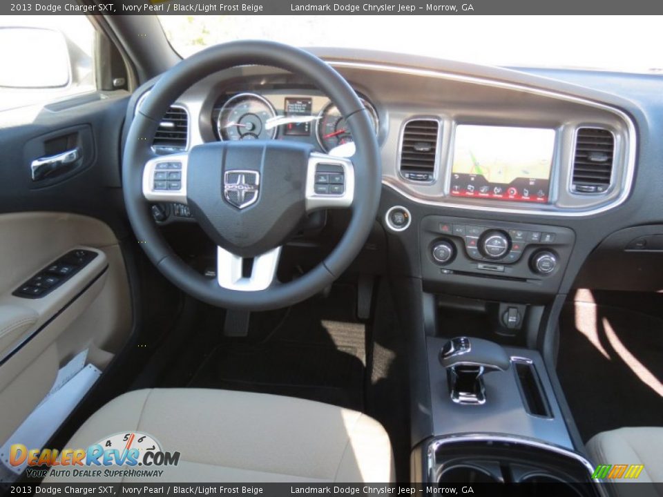 2013 Dodge Charger SXT Ivory Pearl / Black/Light Frost Beige Photo #10