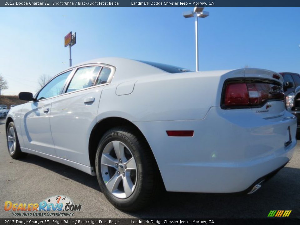 2013 Dodge Charger SE Bright White / Black/Light Frost Beige Photo #2