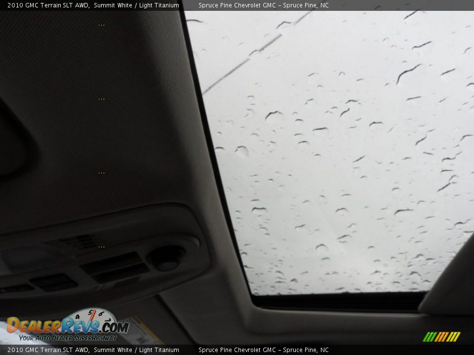 2010 GMC Terrain SLT AWD Summit White / Light Titanium Photo #24