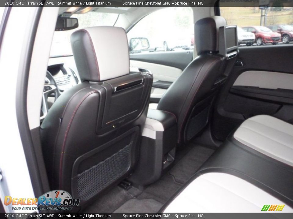 2010 GMC Terrain SLT AWD Summit White / Light Titanium Photo #31