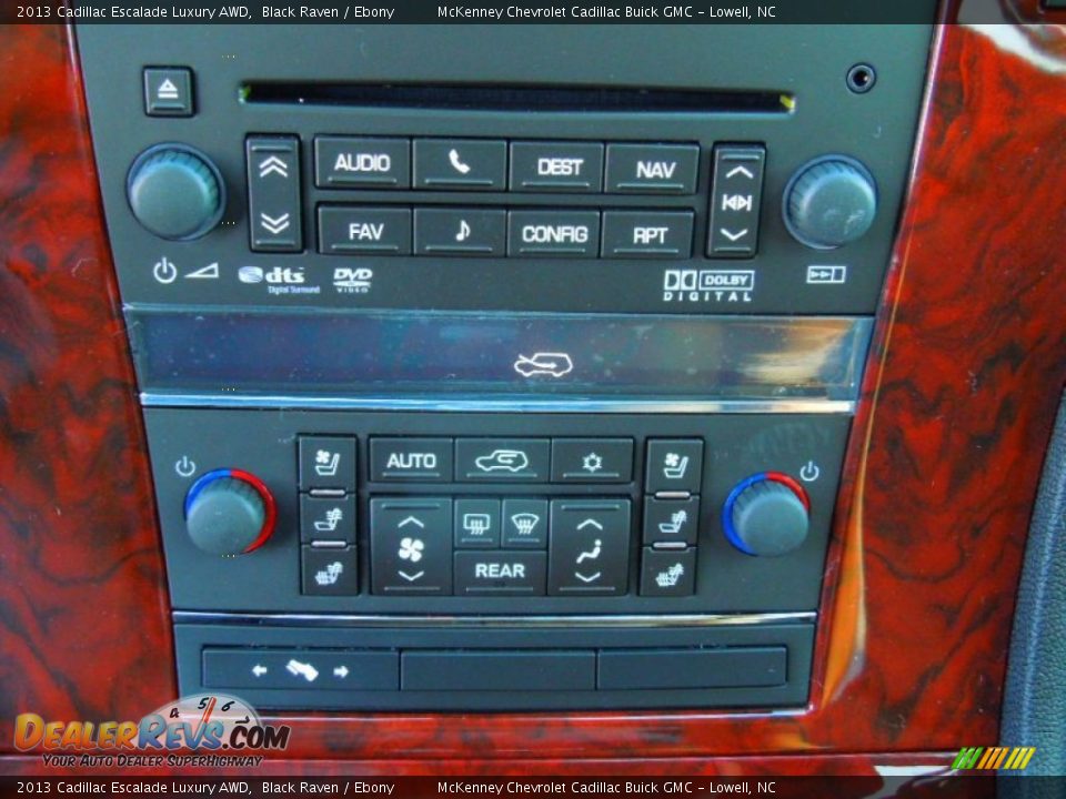 Controls of 2013 Cadillac Escalade Luxury AWD Photo #13