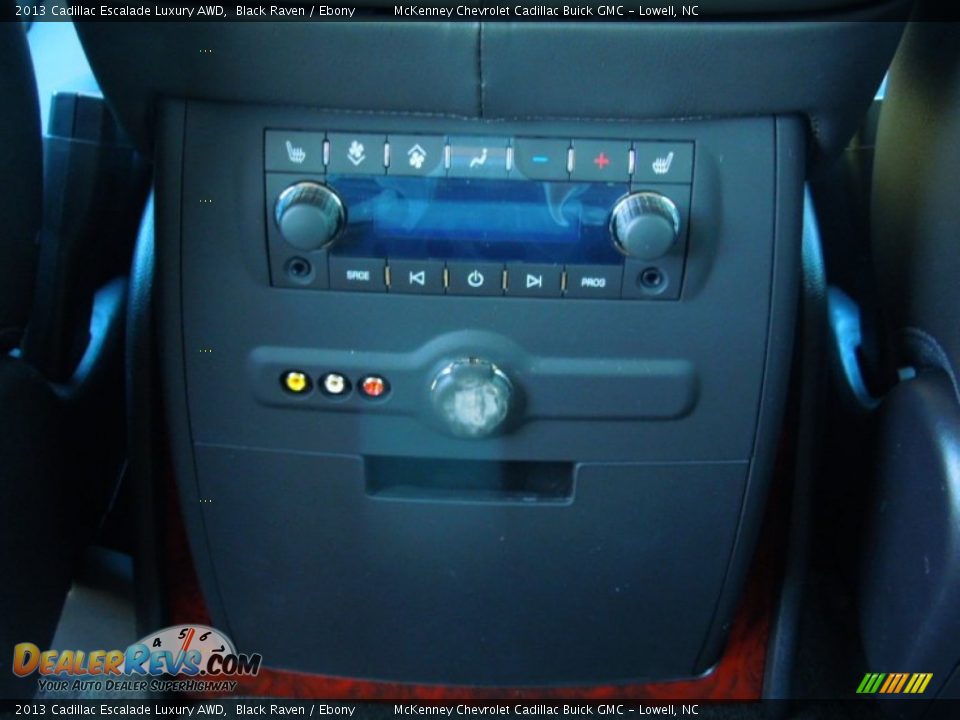 Controls of 2013 Cadillac Escalade Luxury AWD Photo #19