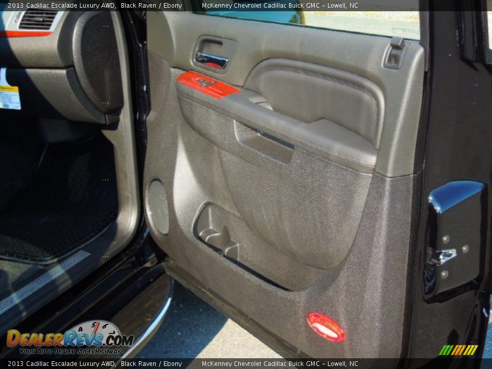 2013 Cadillac Escalade Luxury AWD Black Raven / Ebony Photo #25