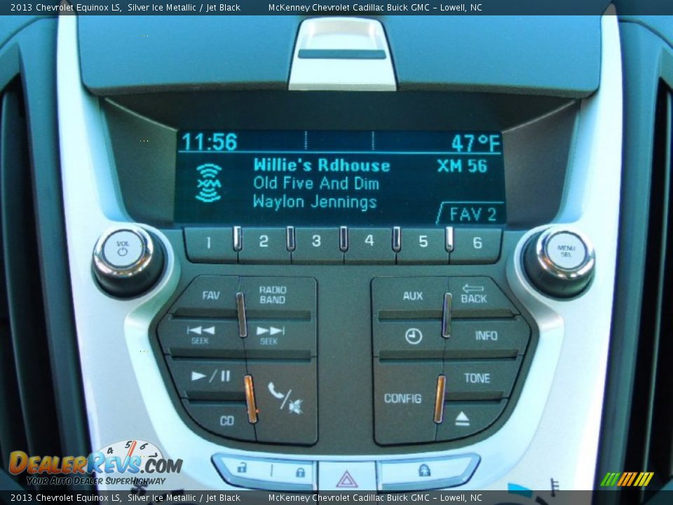 Controls of 2013 Chevrolet Equinox LS Photo #14