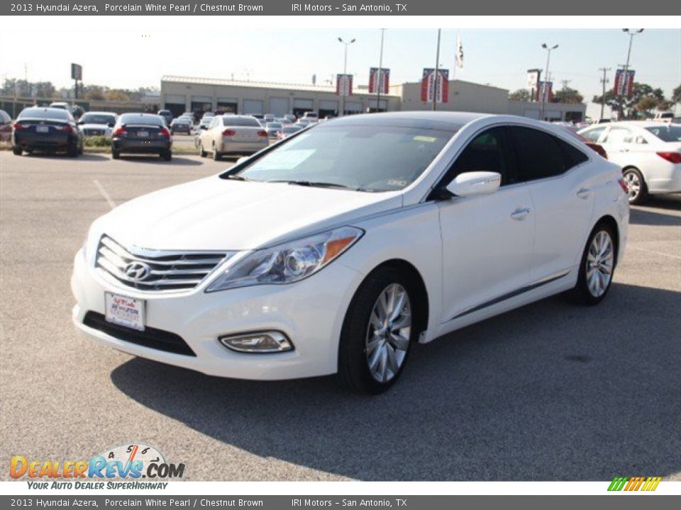 2013 Hyundai Azera Porcelain White Pearl / Chestnut Brown Photo #2