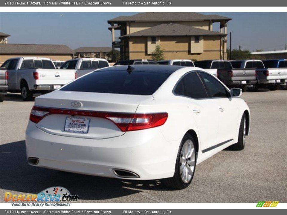 2013 Hyundai Azera Porcelain White Pearl / Chestnut Brown Photo #6