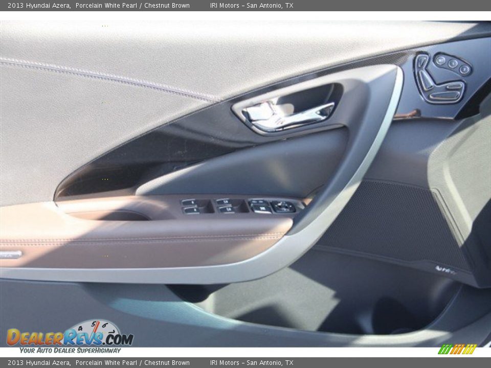 2013 Hyundai Azera Porcelain White Pearl / Chestnut Brown Photo #9