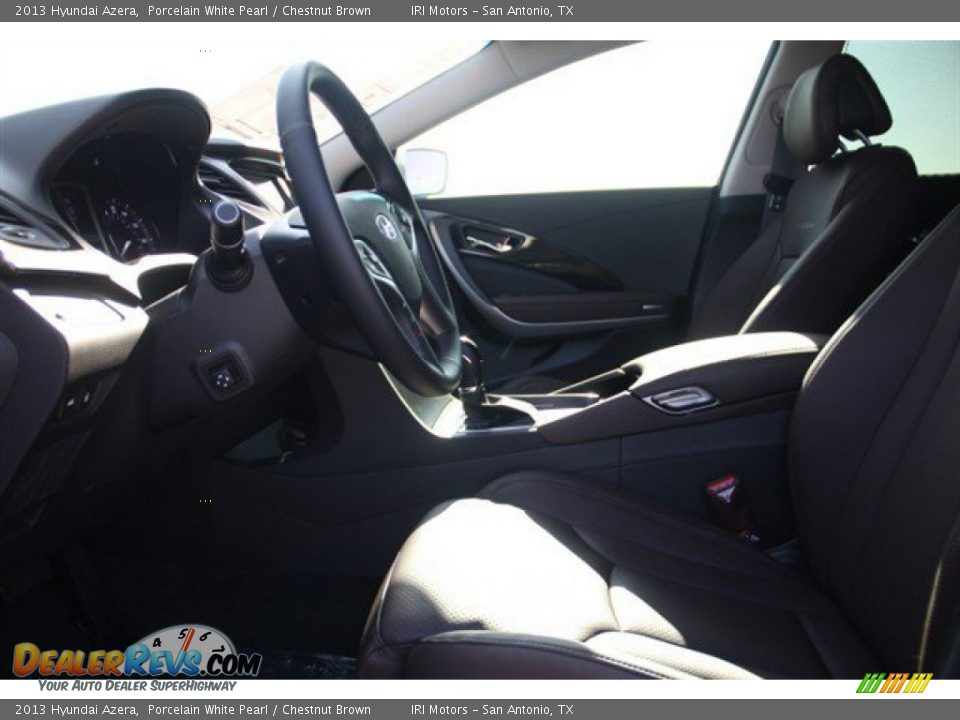 2013 Hyundai Azera Porcelain White Pearl / Chestnut Brown Photo #10