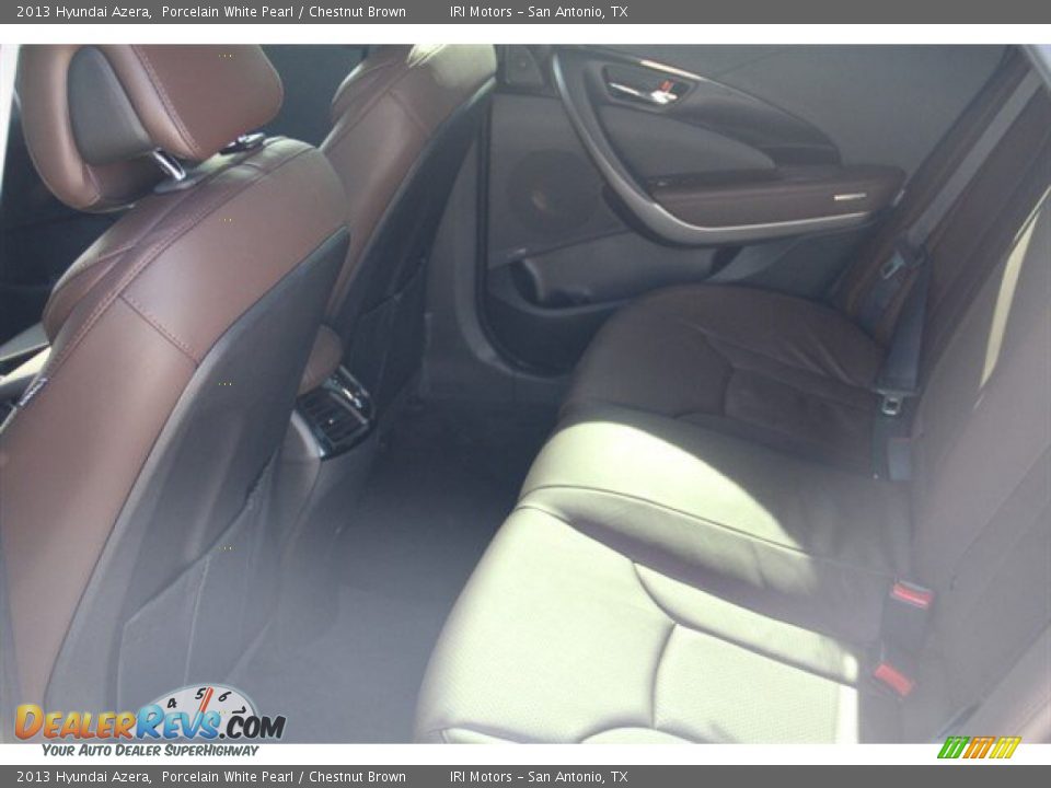 2013 Hyundai Azera Porcelain White Pearl / Chestnut Brown Photo #11
