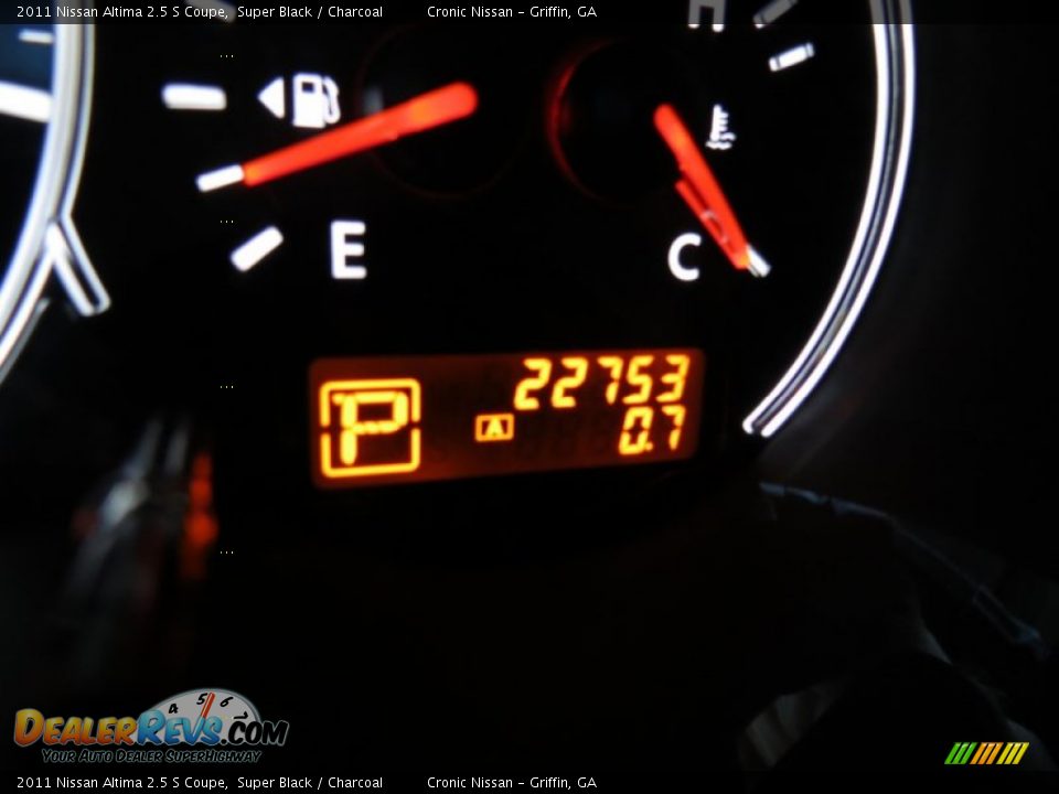 2011 Nissan Altima 2.5 S Coupe Super Black / Charcoal Photo #19