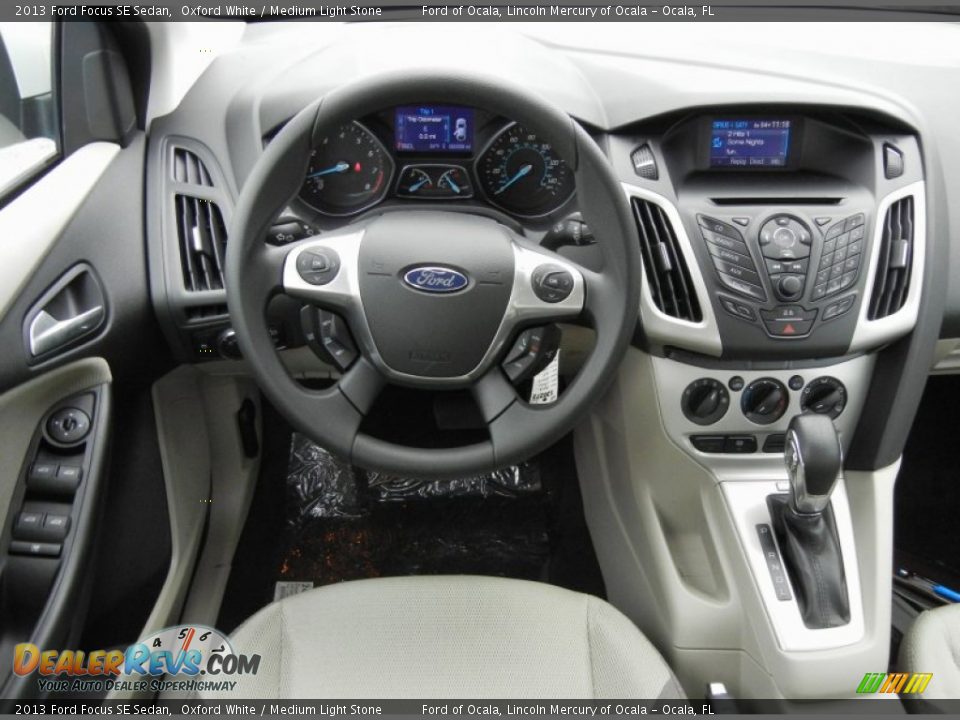 Dashboard of 2013 Ford Focus SE Sedan Photo #7