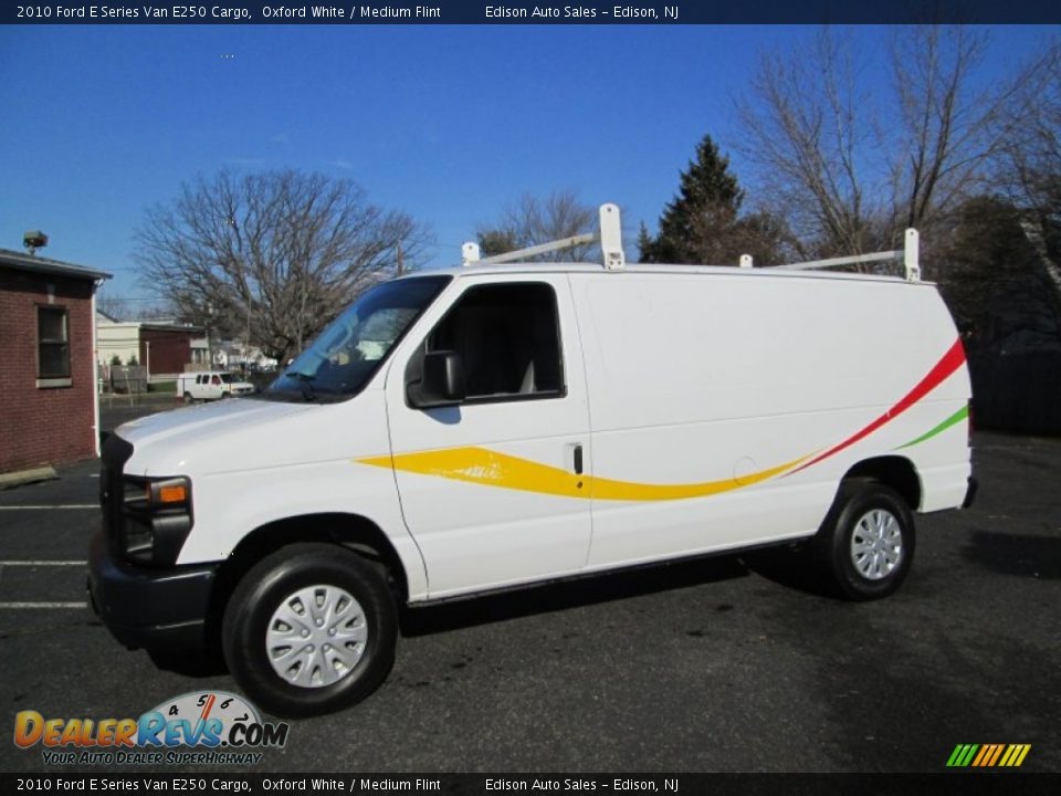 2010 Ford E Series Van E250 Cargo Oxford White / Medium Flint Photo #3