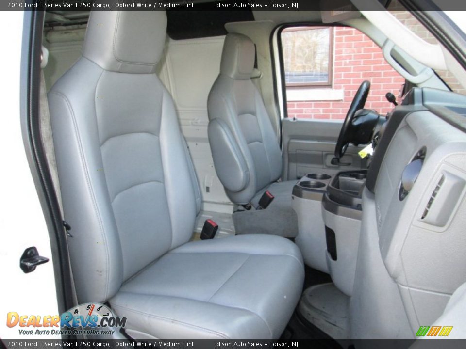 Front Seat of 2010 Ford E Series Van E250 Cargo Photo #14