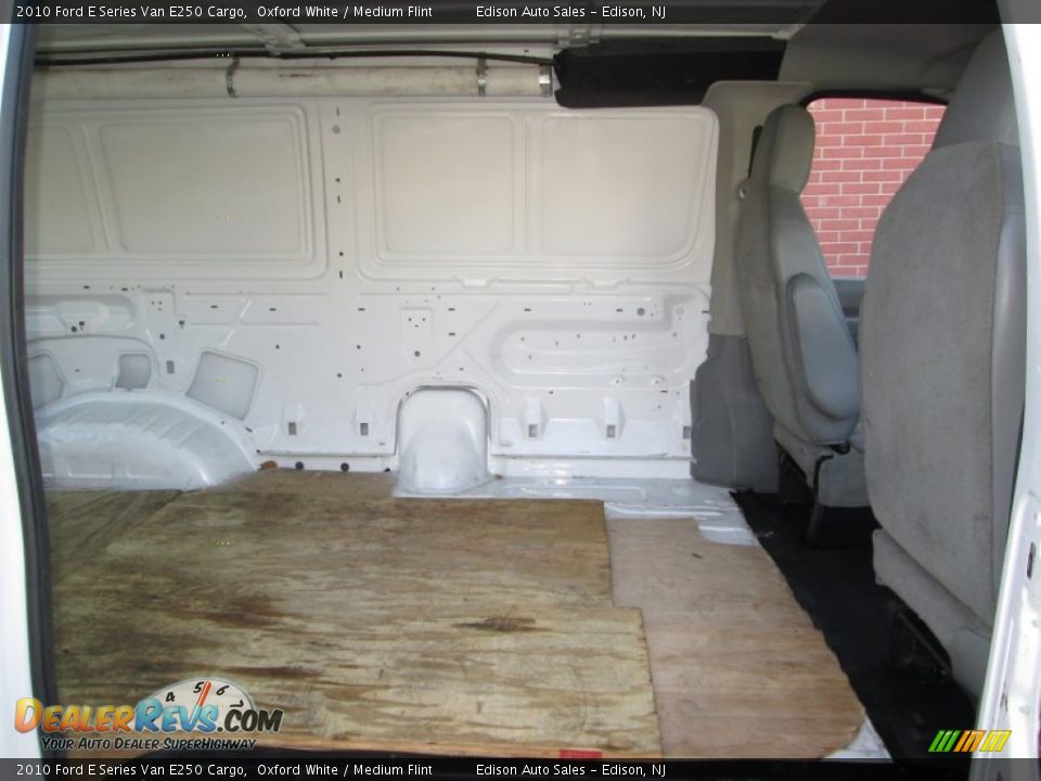 2010 Ford E Series Van E250 Cargo Trunk Photo #17