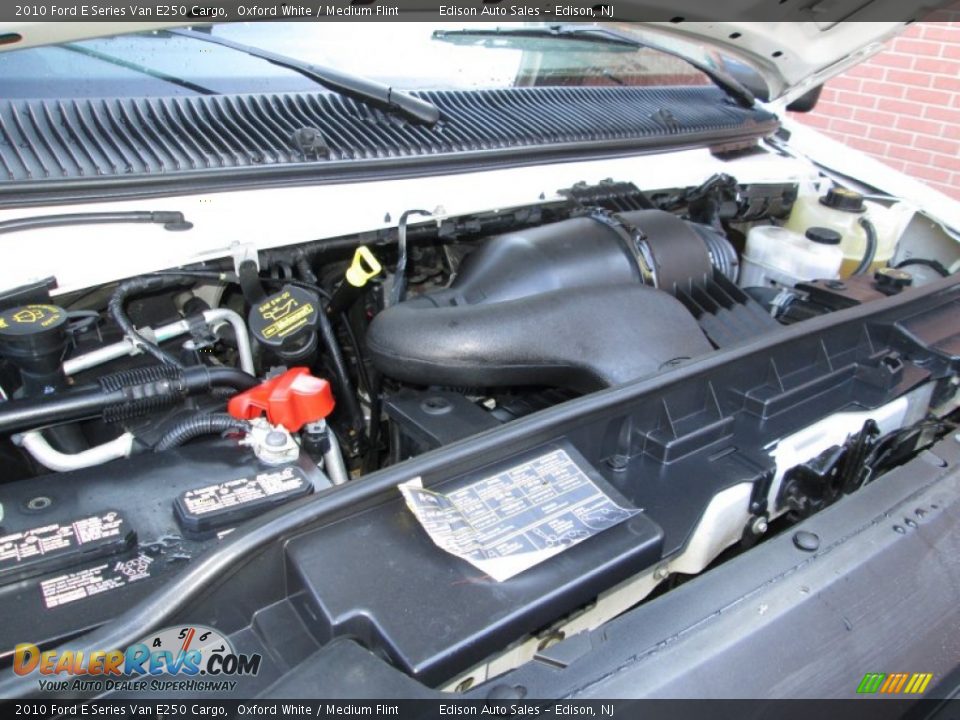 2010 Ford E Series Van E250 Cargo 4.6 Liter Flex-Fuel SOHC 16-Valve Triton V8 Engine Photo #27