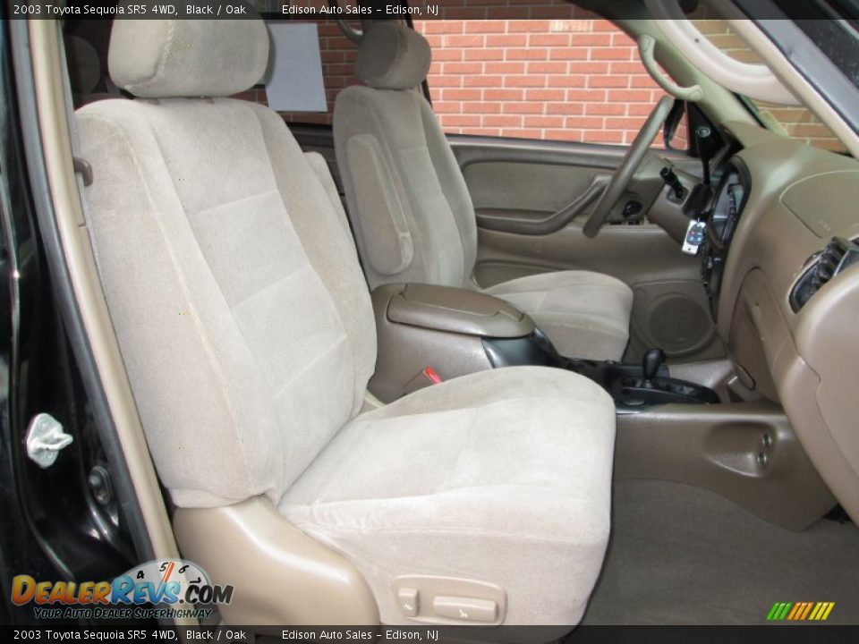 2003 Toyota Sequoia SR5 4WD Black / Oak Photo #14