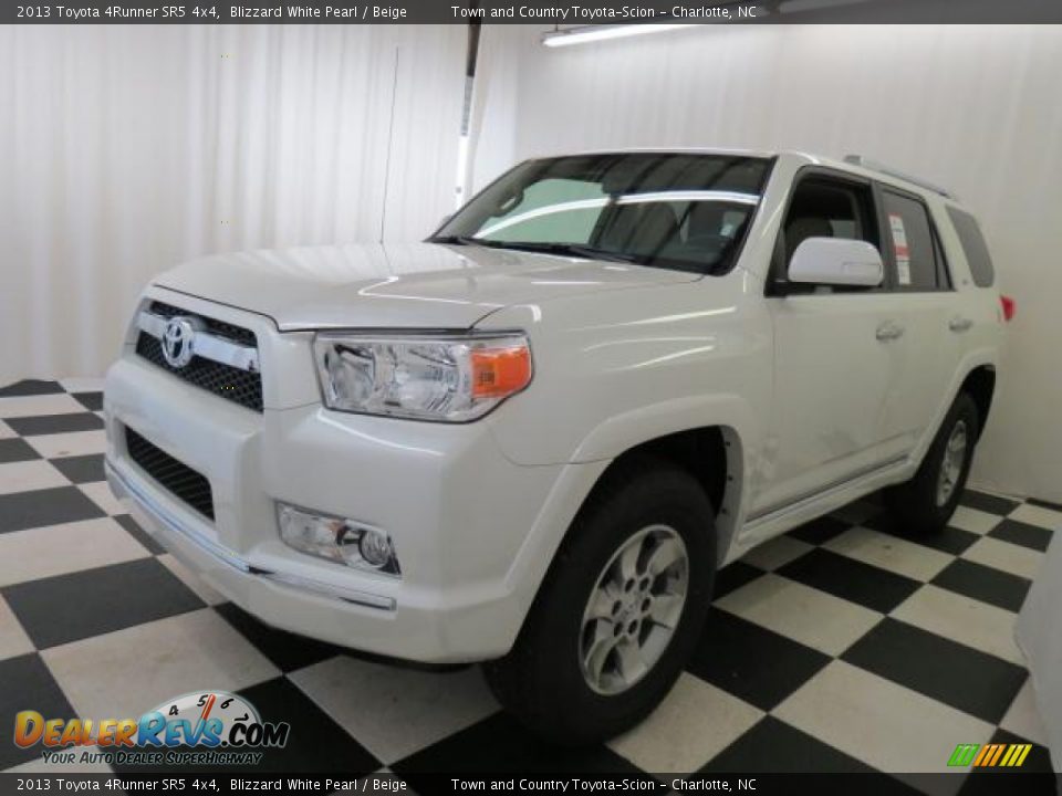 2013 Toyota 4Runner SR5 4x4 Blizzard White Pearl / Beige Photo #3
