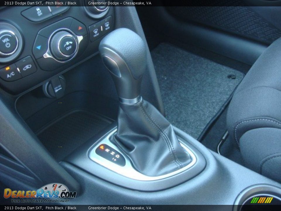 2013 Dodge Dart SXT Pitch Black / Black Photo #17