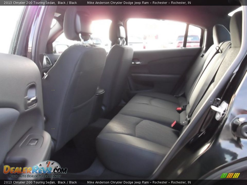 2013 Chrysler 200 Touring Sedan Black / Black Photo #7
